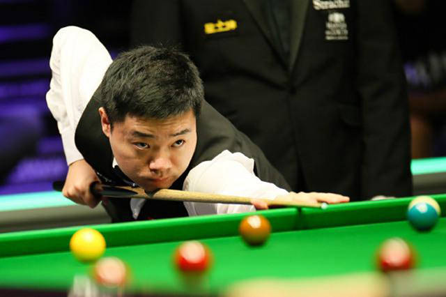 选手参加更 选手参加更